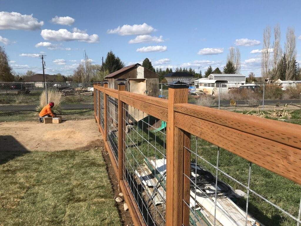 fence-construction-02